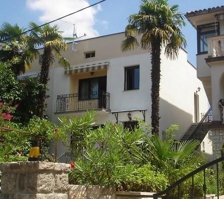 Apartmani Slavica Malinska Exterior photo